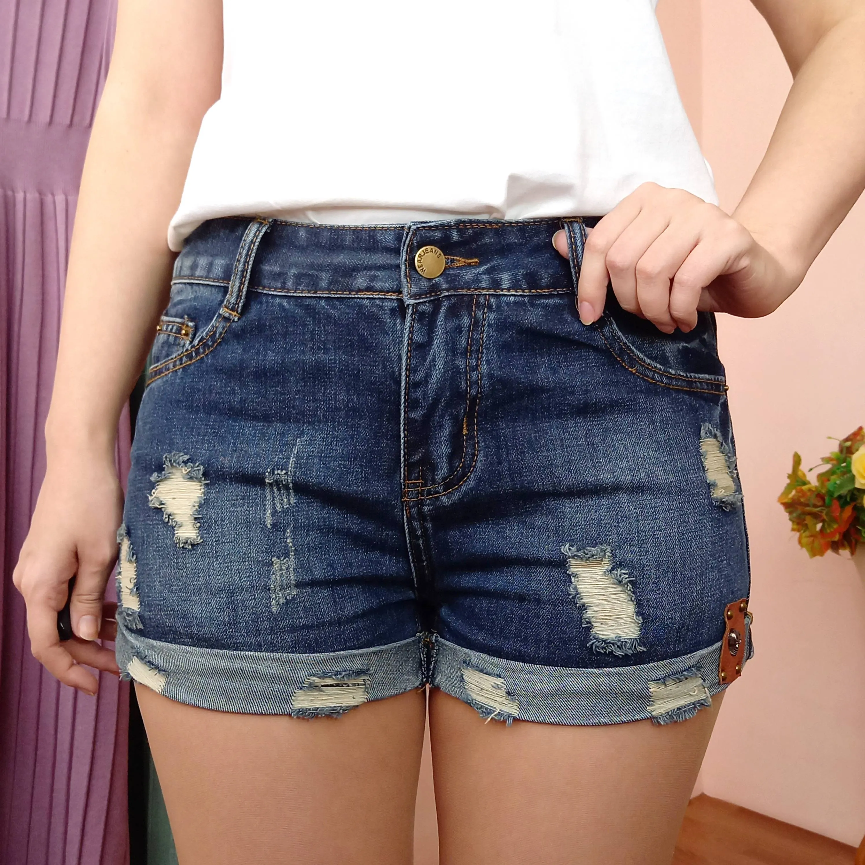 Autumn Denim Mini Shorts Women Rivet Holes Jeans Low Waist Shorts