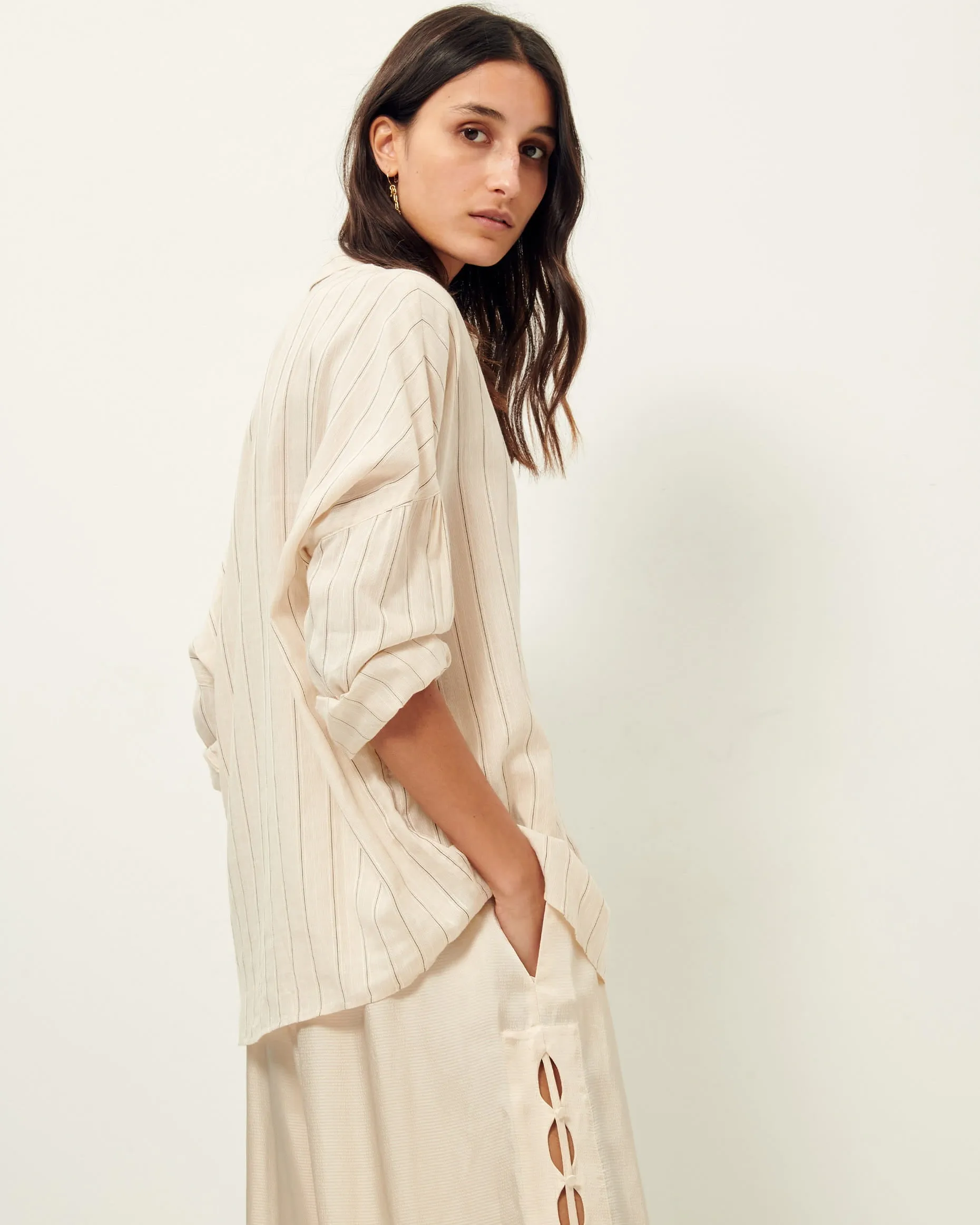 Botan Shirt in Sandblack