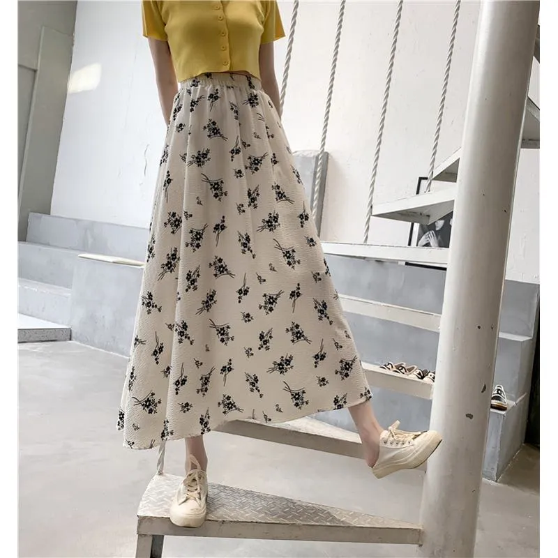 Ladylike Full-Skirt Simplicity Elastic Waist A-Line Mesh Skirt