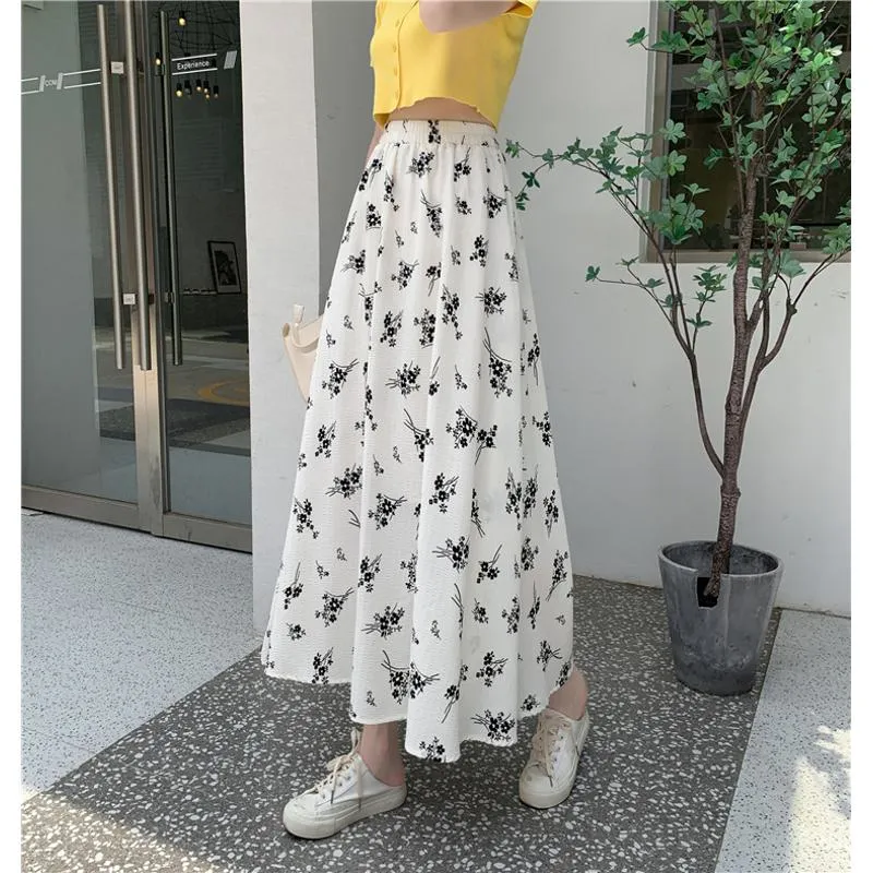 Ladylike Full-Skirt Simplicity Elastic Waist A-Line Mesh Skirt