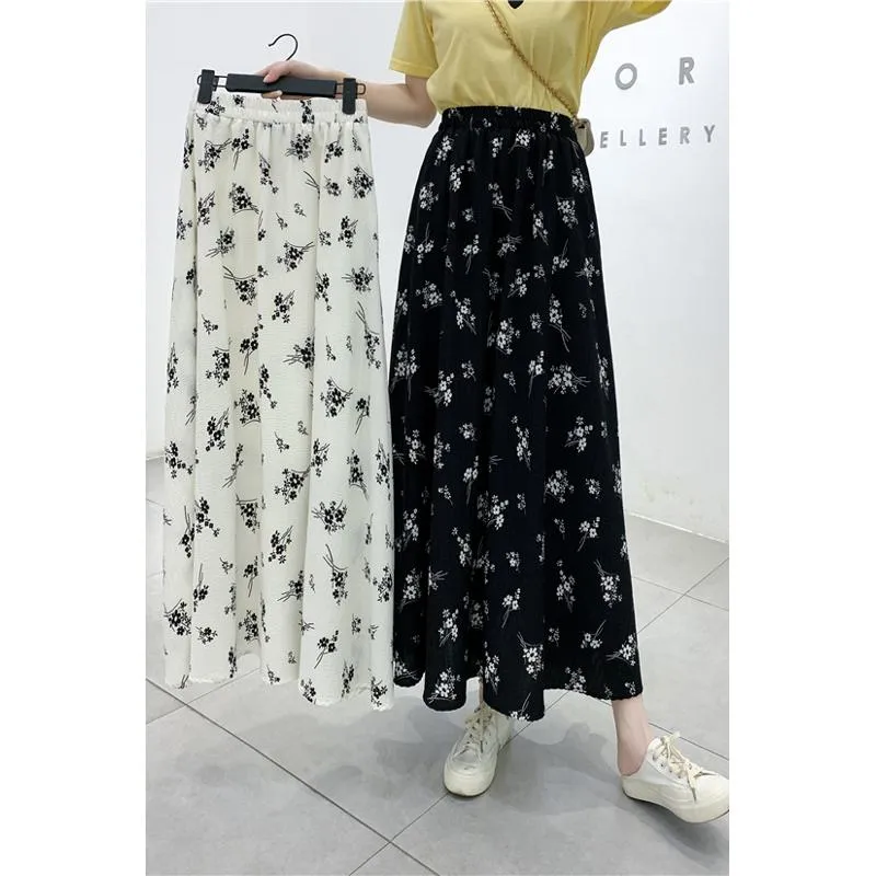 Ladylike Full-Skirt Simplicity Elastic Waist A-Line Mesh Skirt
