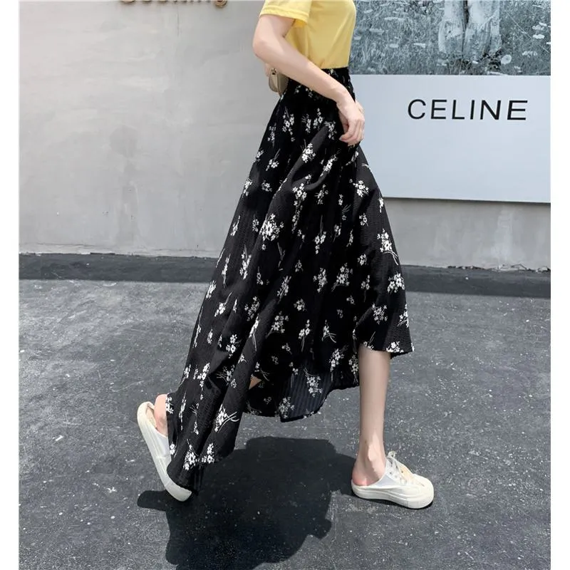 Ladylike Full-Skirt Simplicity Elastic Waist A-Line Mesh Skirt
