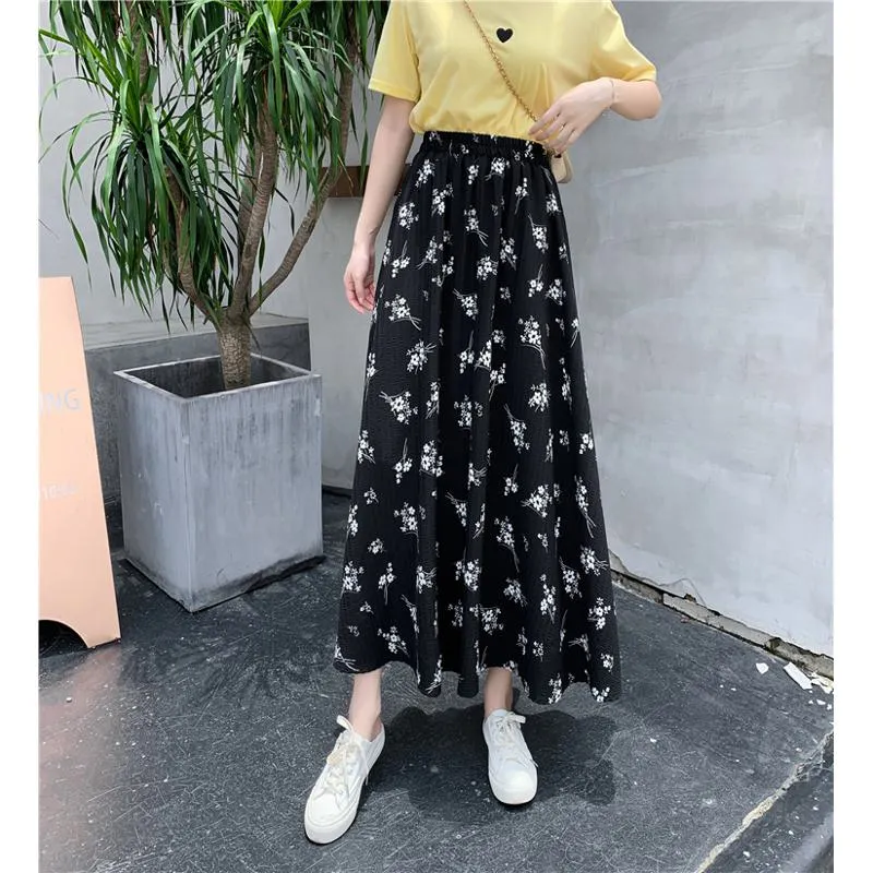 Ladylike Full-Skirt Simplicity Elastic Waist A-Line Mesh Skirt