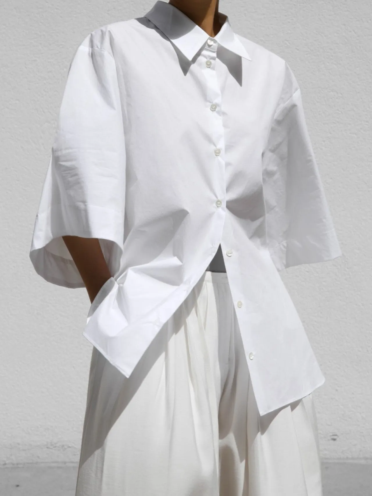 SILKET COTTON HALF SLEEVE BUTTON DOWN SHIRT