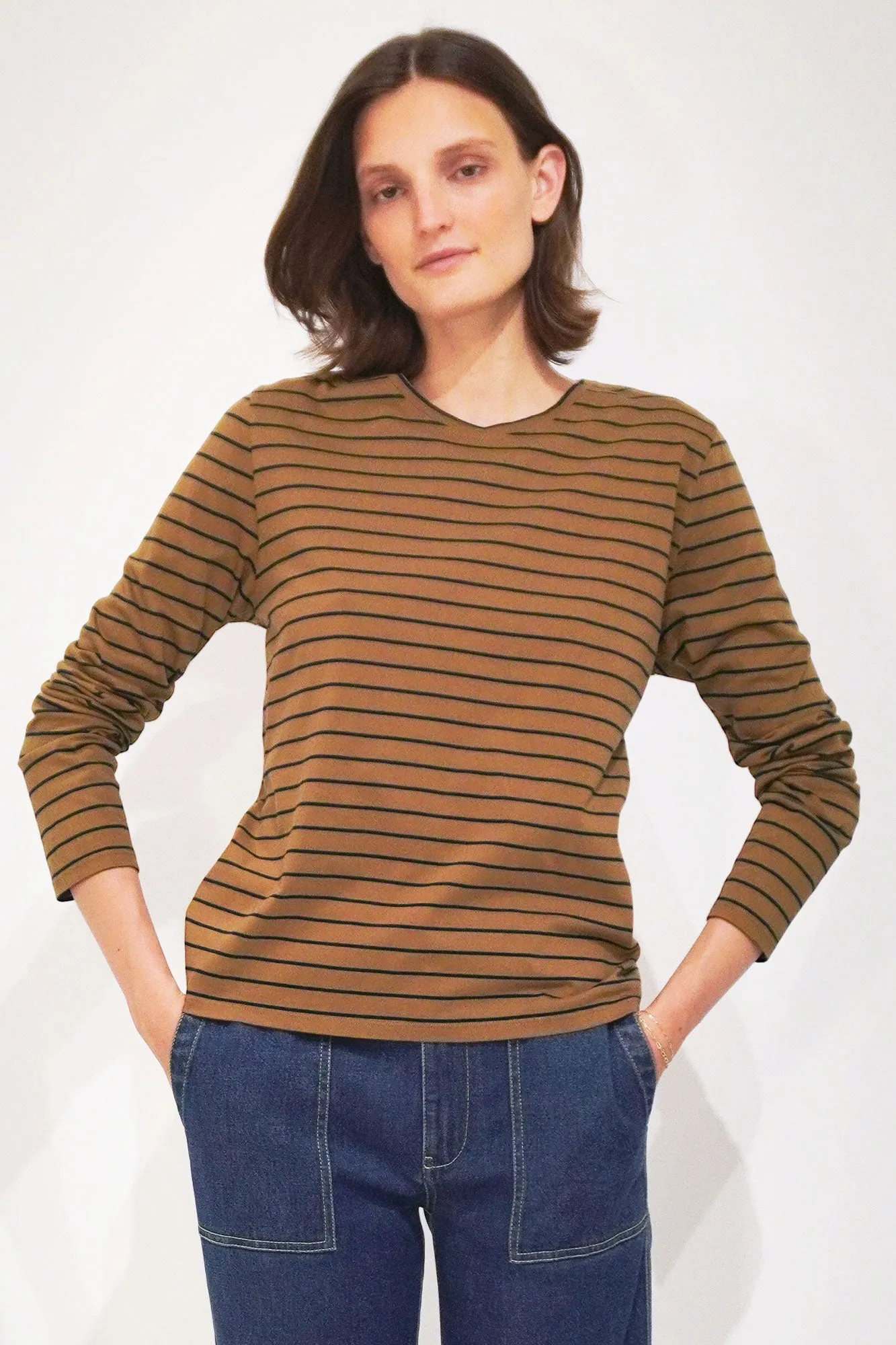 The Modern Long - Vicuna/Navy Pinstripe