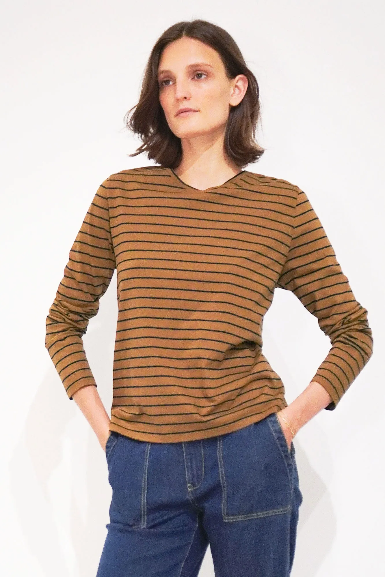 The Modern Long - Vicuna/Navy Pinstripe